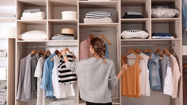 10 Closet Organizing Tips That Transformed My Bedroom