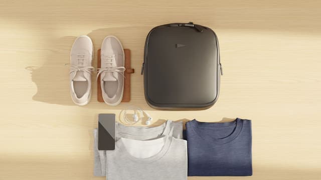 7 Must-Have Items in a Minimalist Travel Packing List