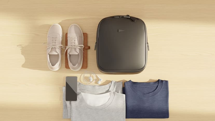 7 Must-Have Items in a Minimalist Travel Packing List