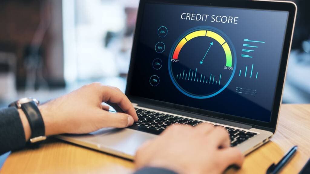 Credit Score Tips for Freelancers
